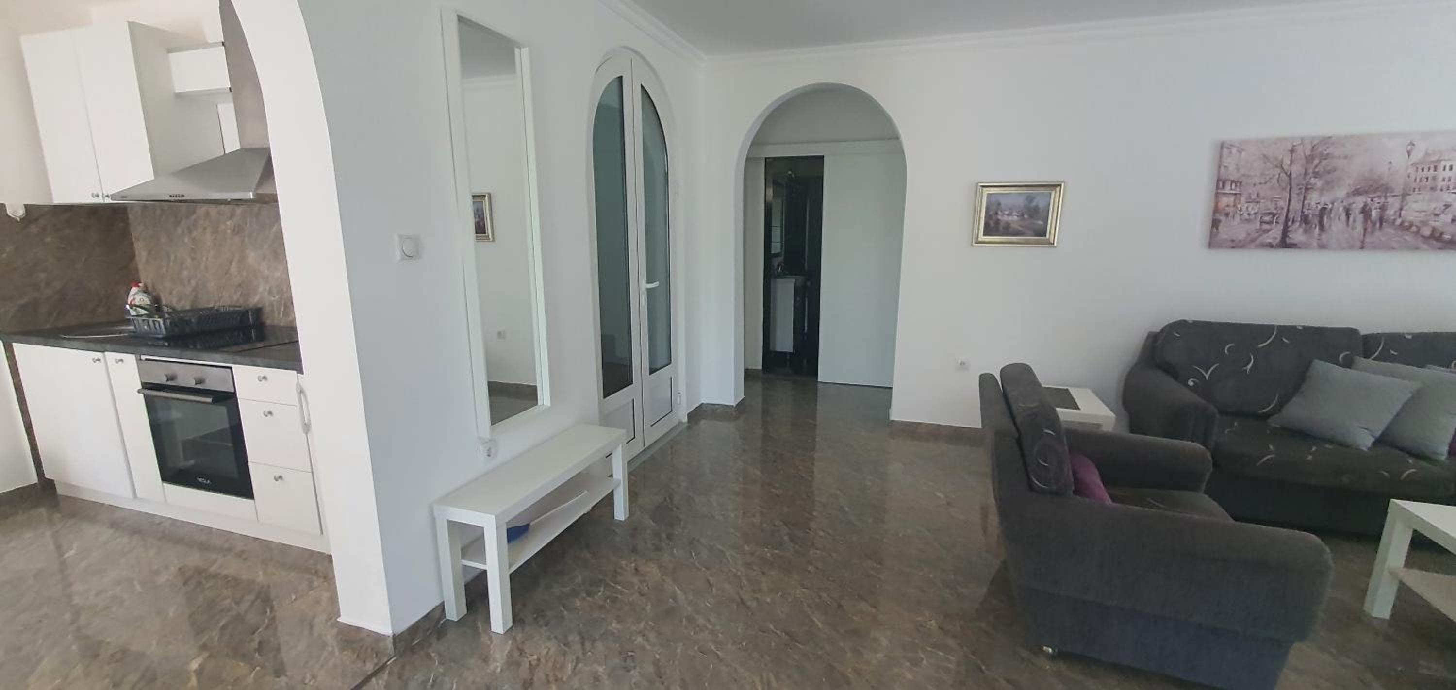 Silver Rose apartman