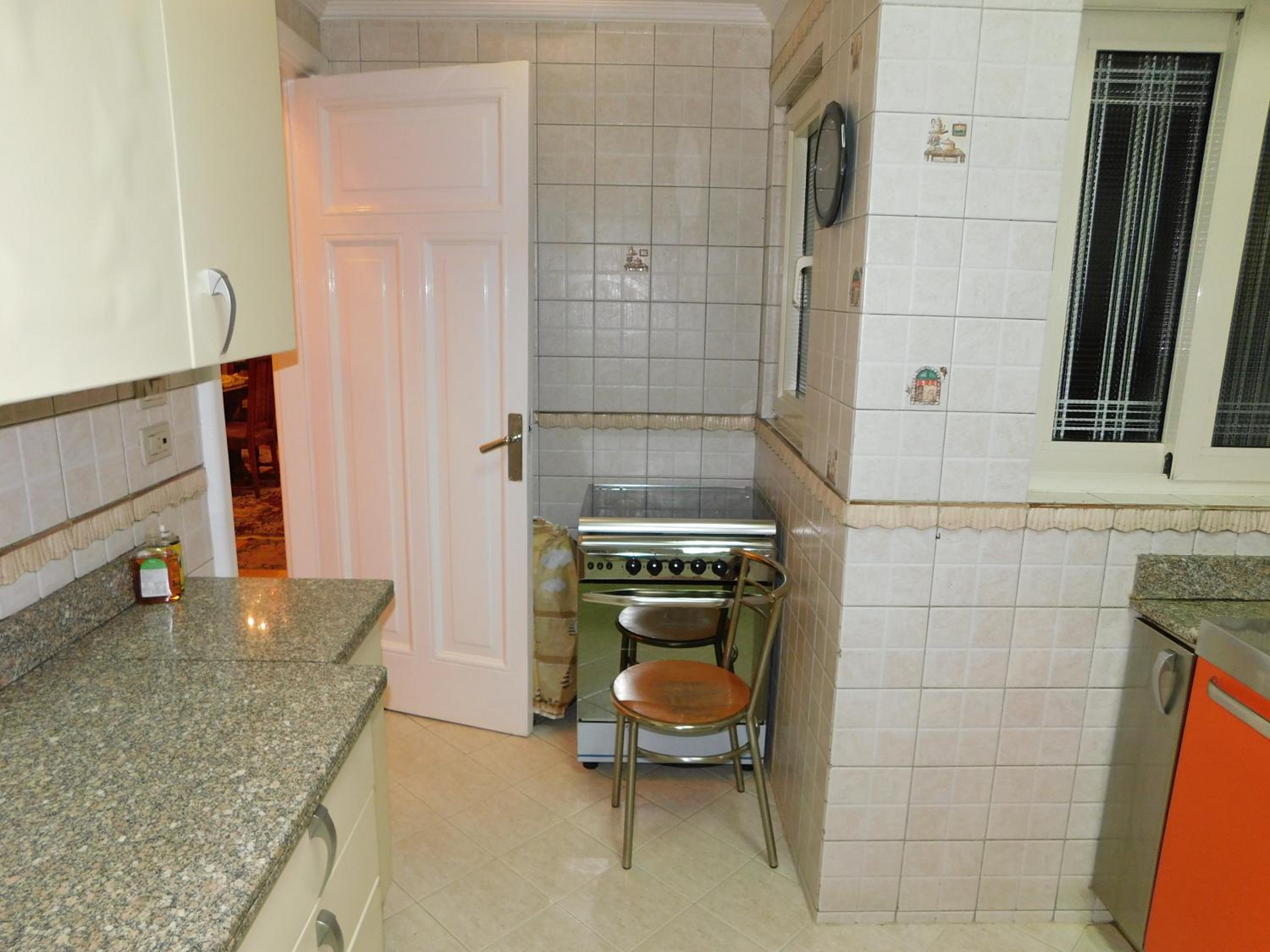 Down Town Luxury Apartment