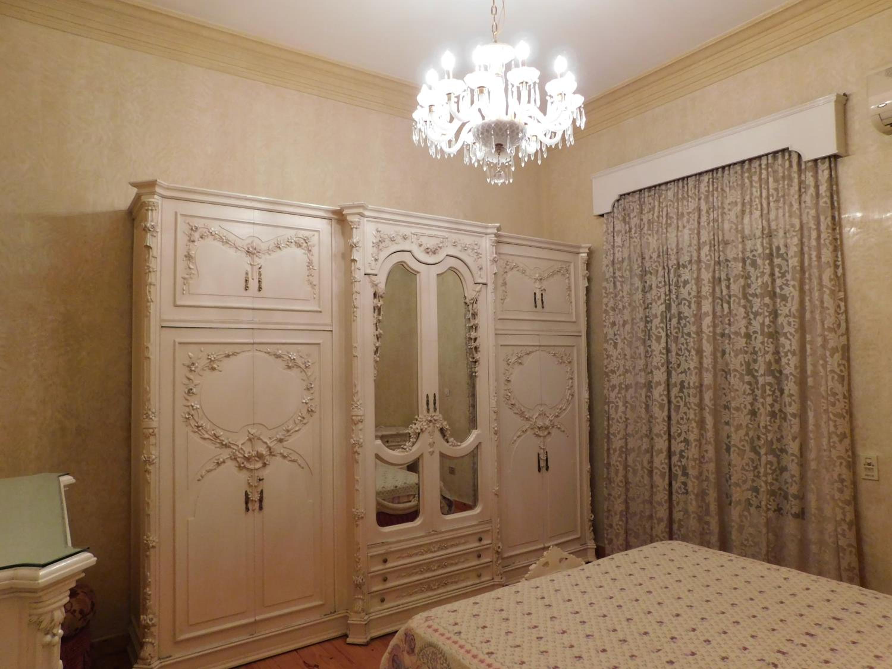 Down Town Luxury Apartment