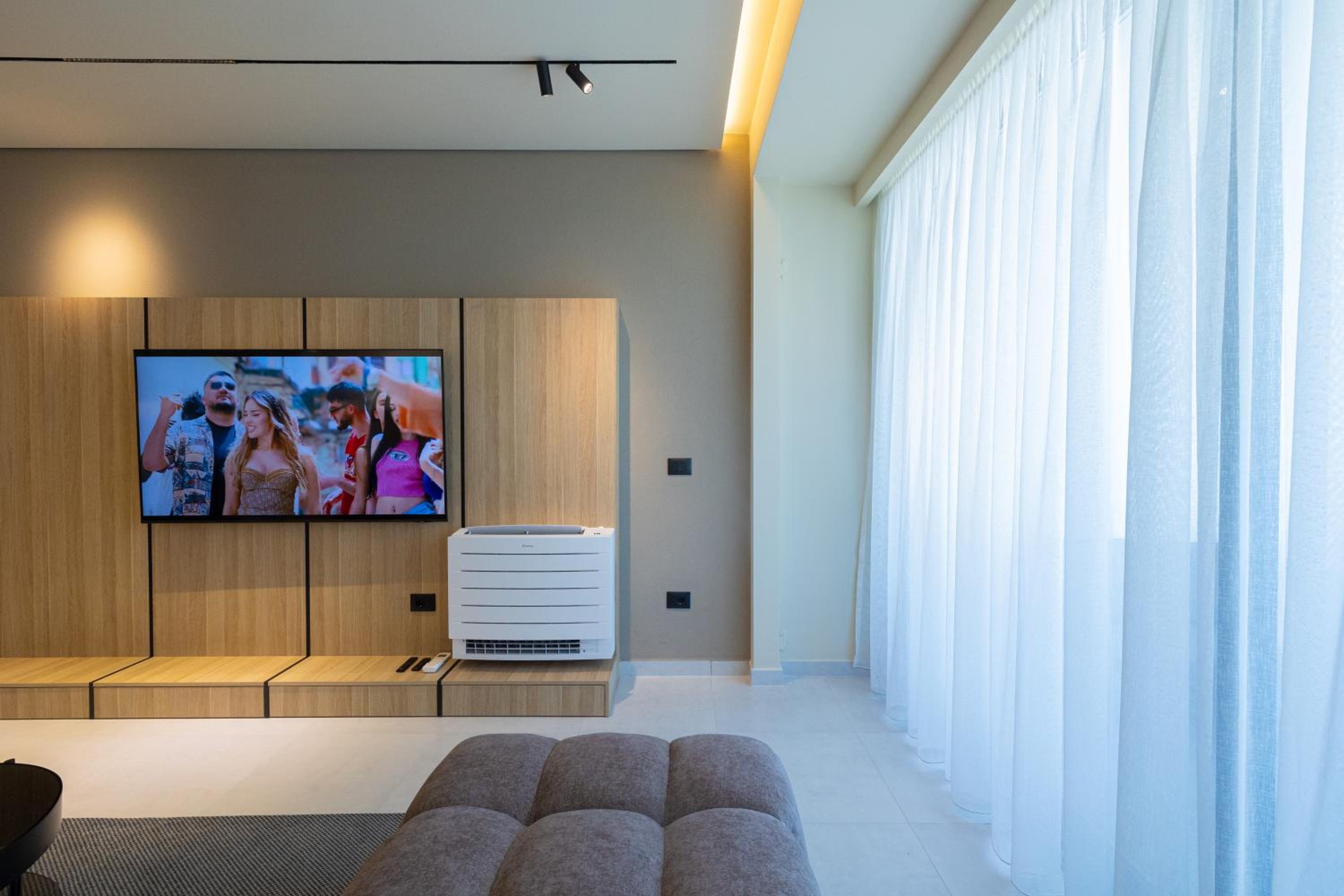 Ameli Luxury Apartment