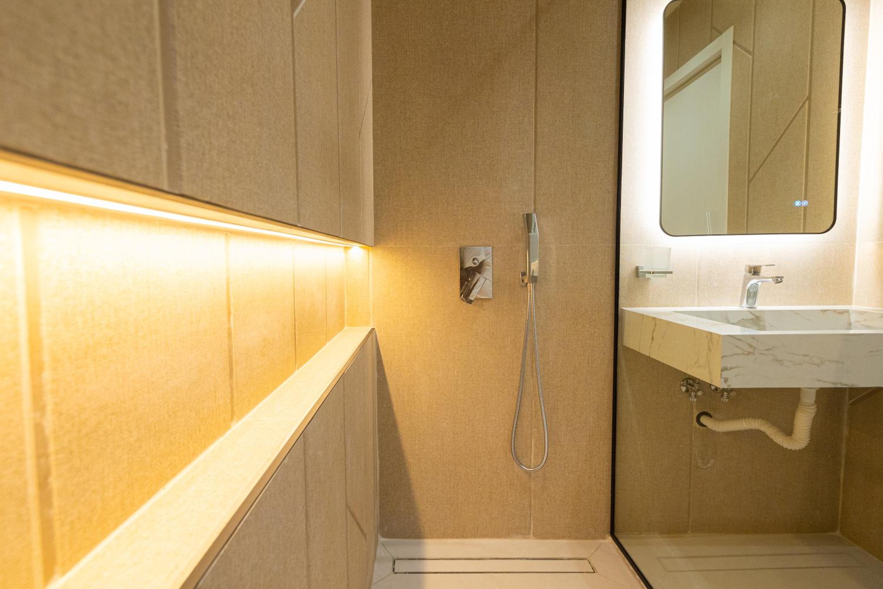 Ameli Luxury Apartment