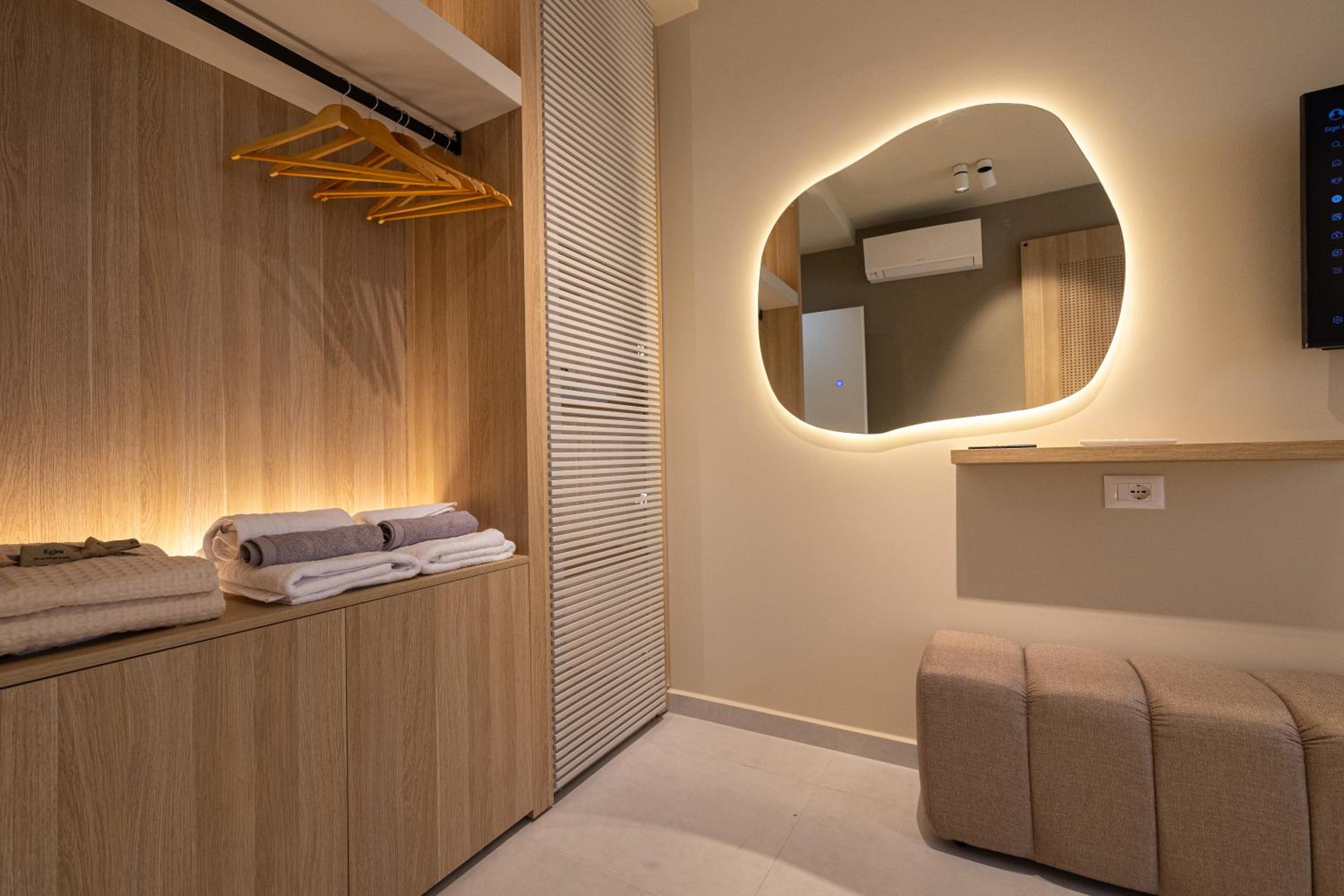 Ameli Luxury Apartment