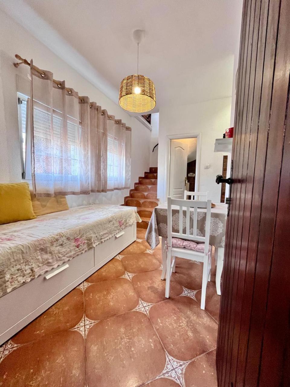 Edita Apartments