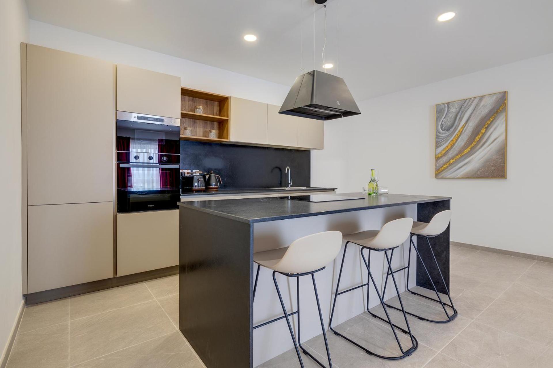 Elegant Sliema Penthouse Panoramic Terrace by Buena Vista