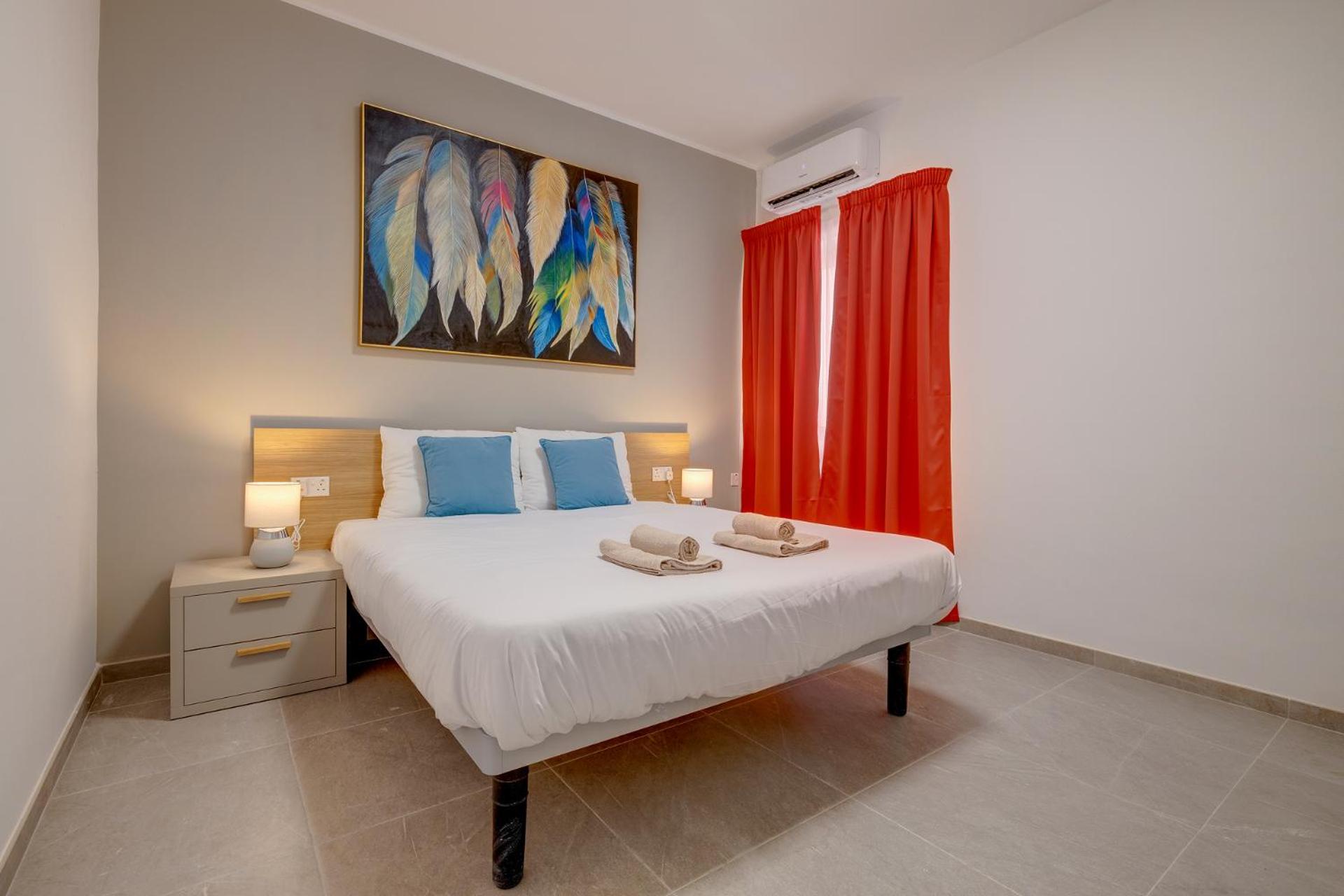 Elegant Sliema Penthouse Panoramic Terrace by Buena Vista