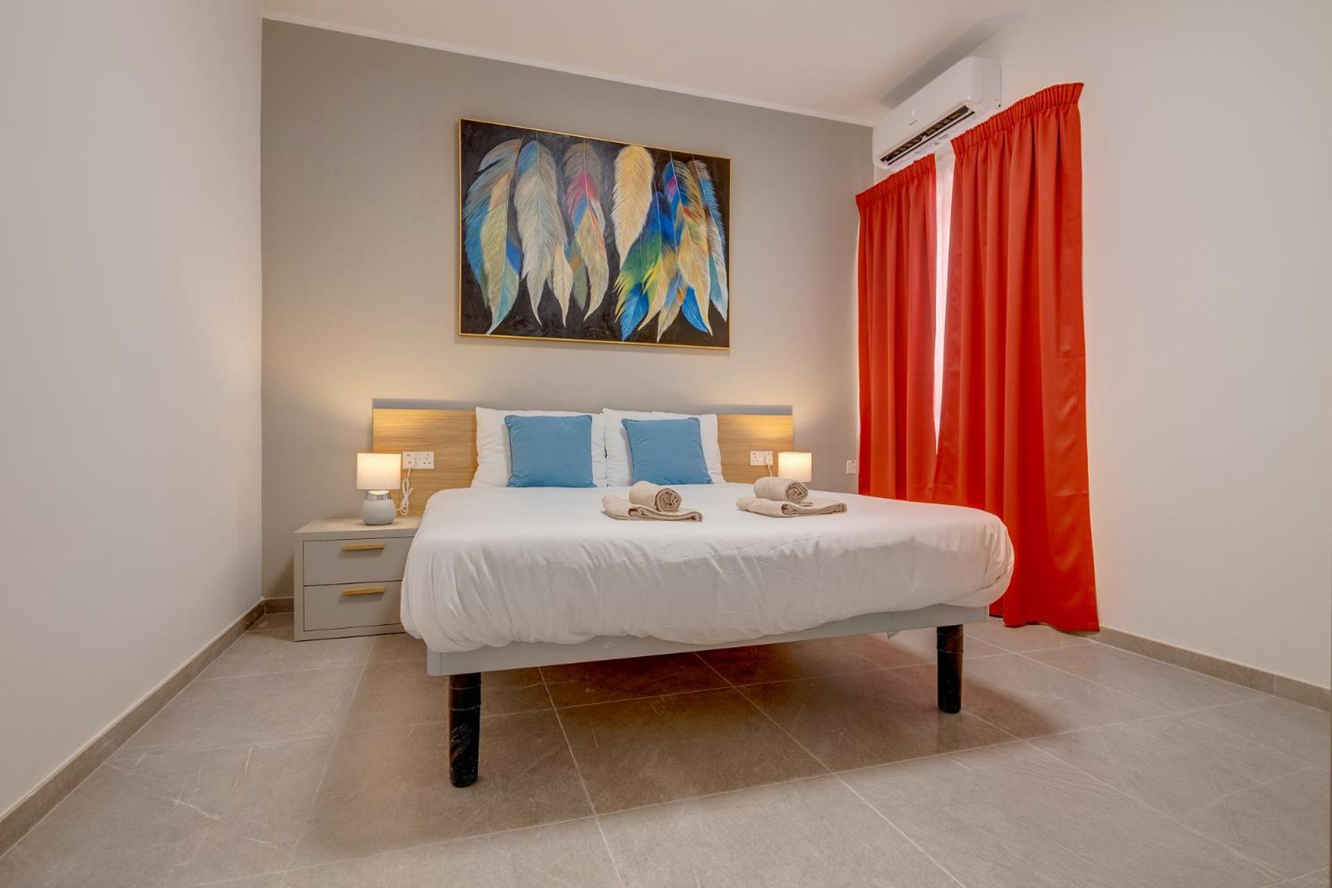 Elegant Sliema Penthouse Panoramic Terrace by Buena Vista