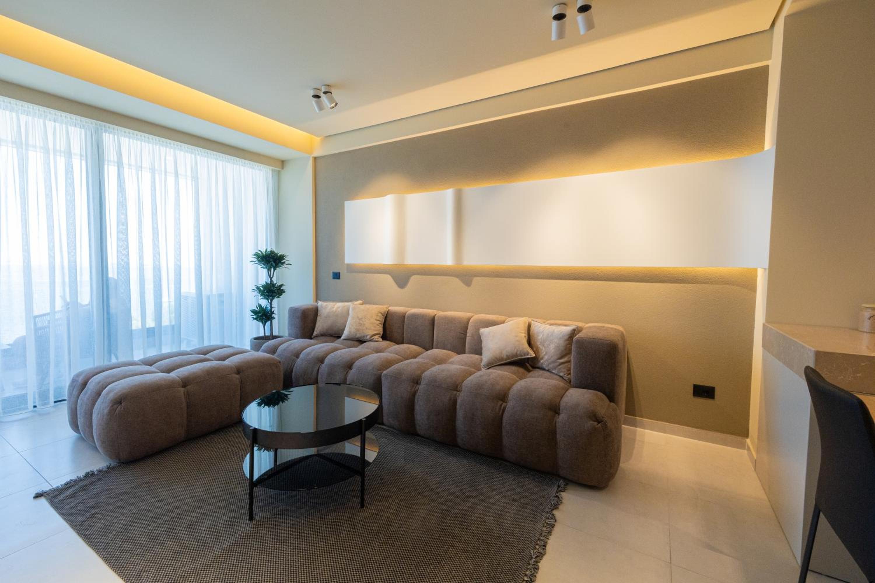 Ameli Luxury Apartment