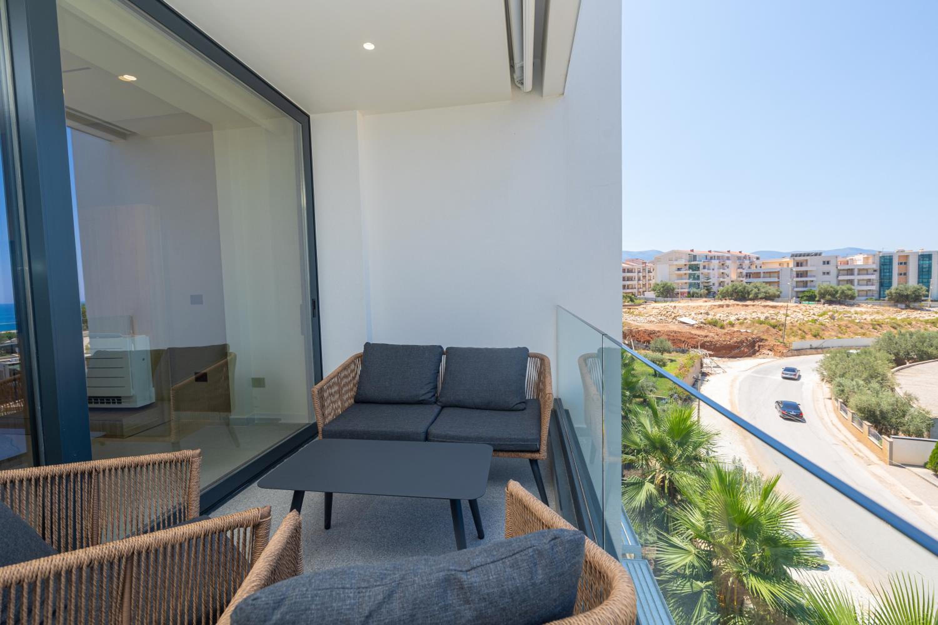 Ameli Luxury Apartment