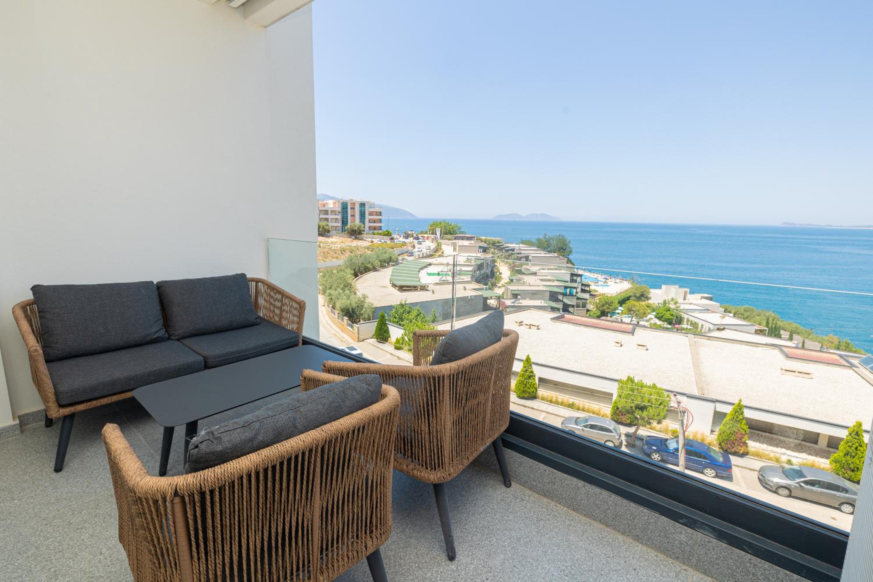 Ameli Luxury Apartment