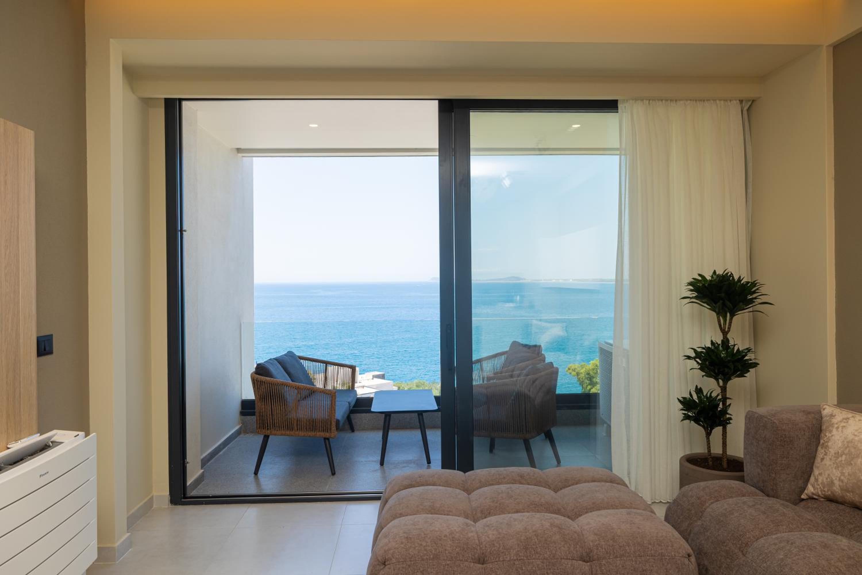 Ameli Luxury Apartment