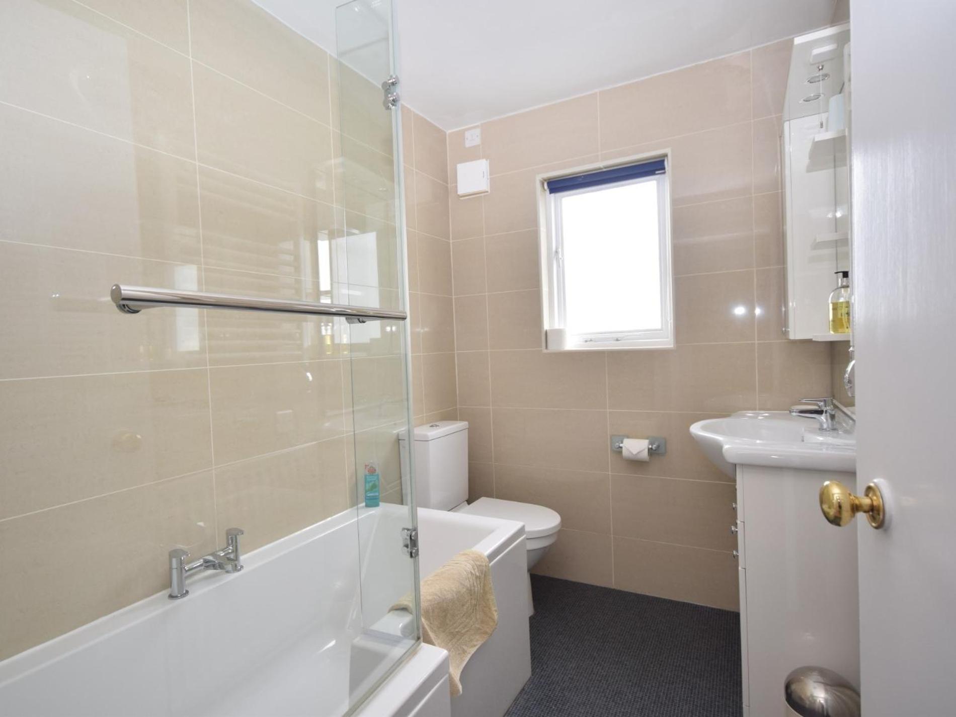 2 Bed in Bideford oc-reefc view 2