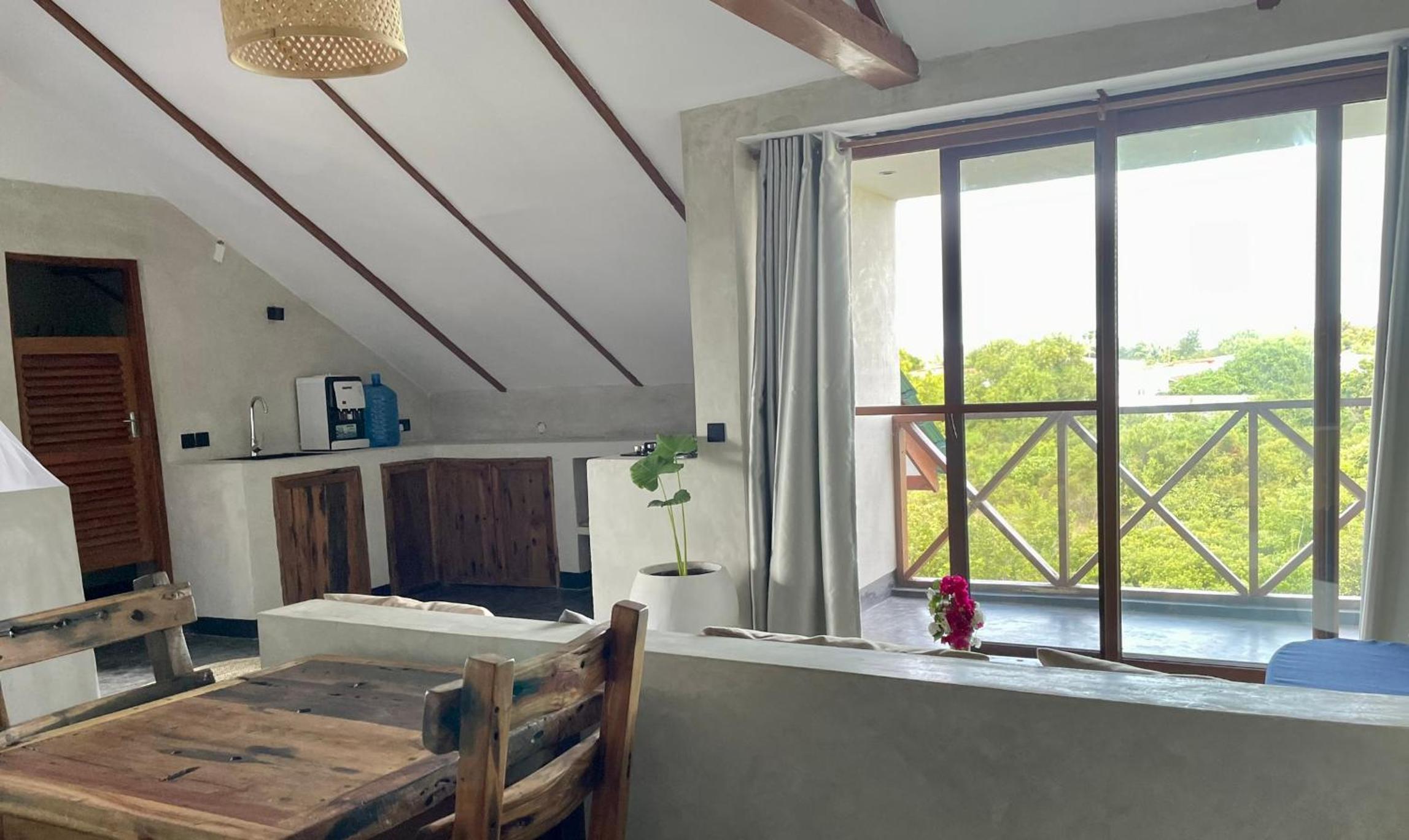 Baobab Bungalows