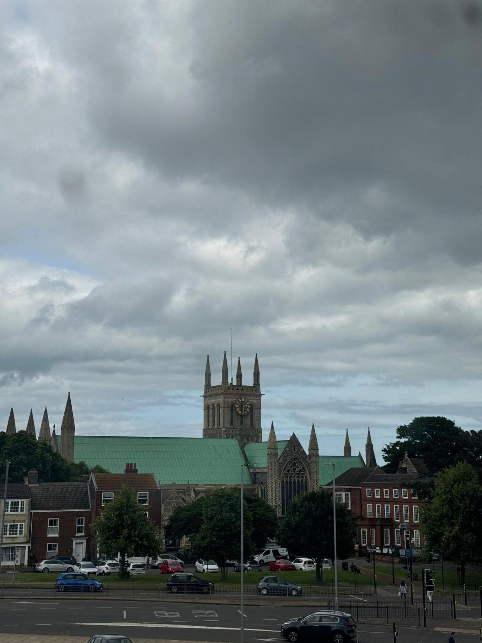 Church View Apartment