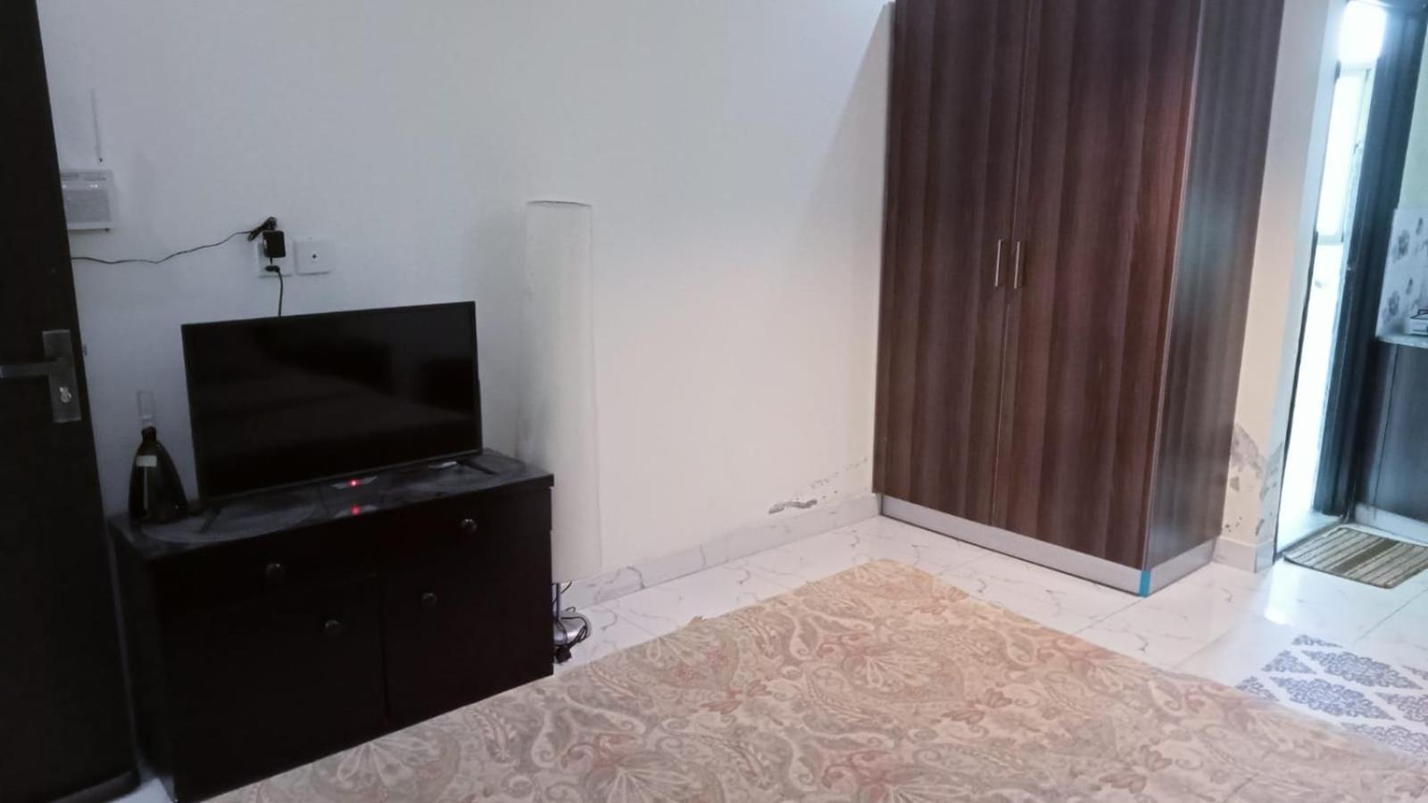 Studio Furnished Apartment view 2
