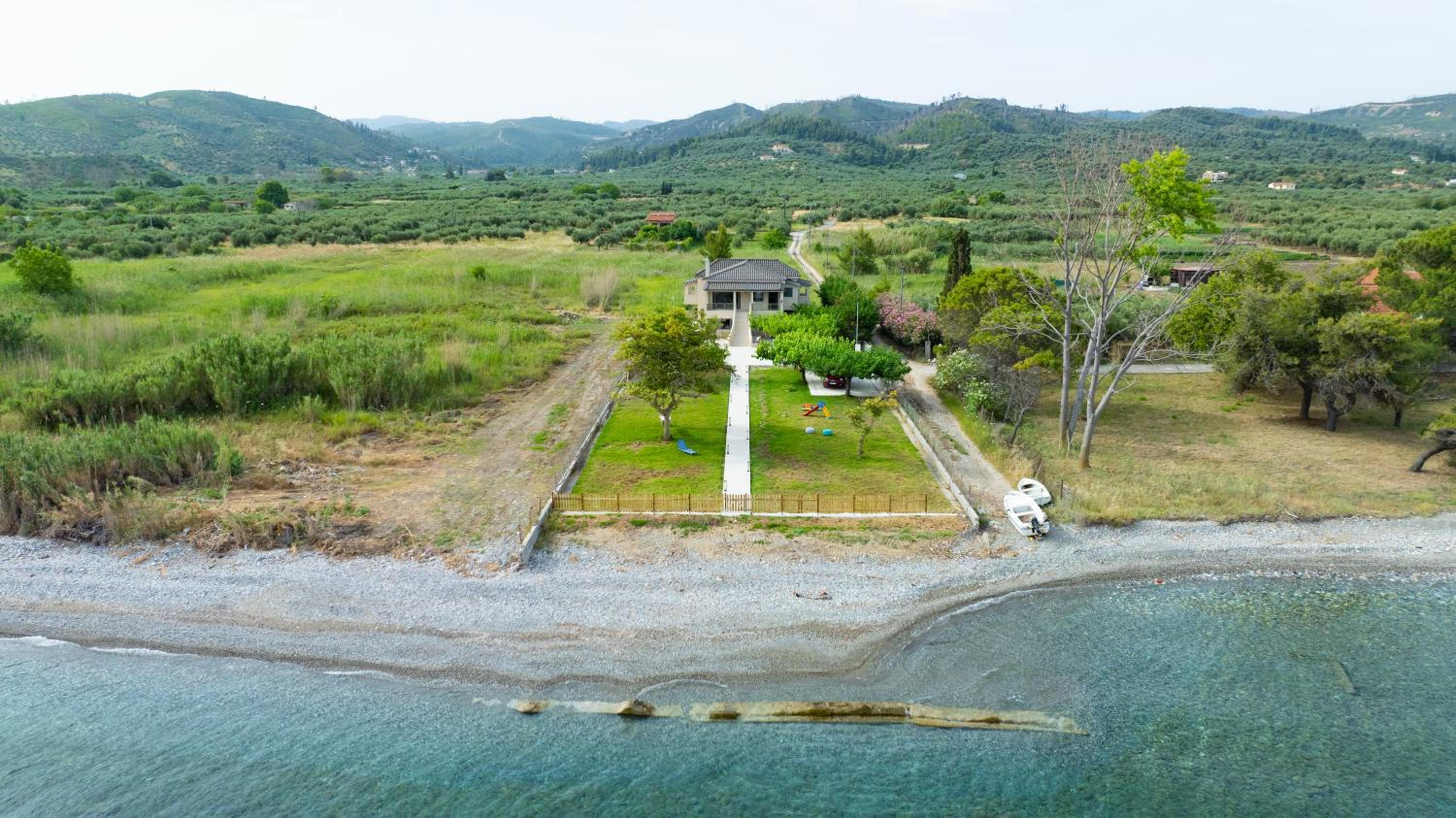 Sea Echoes Villa on the beach, Pefki, Evia view 2