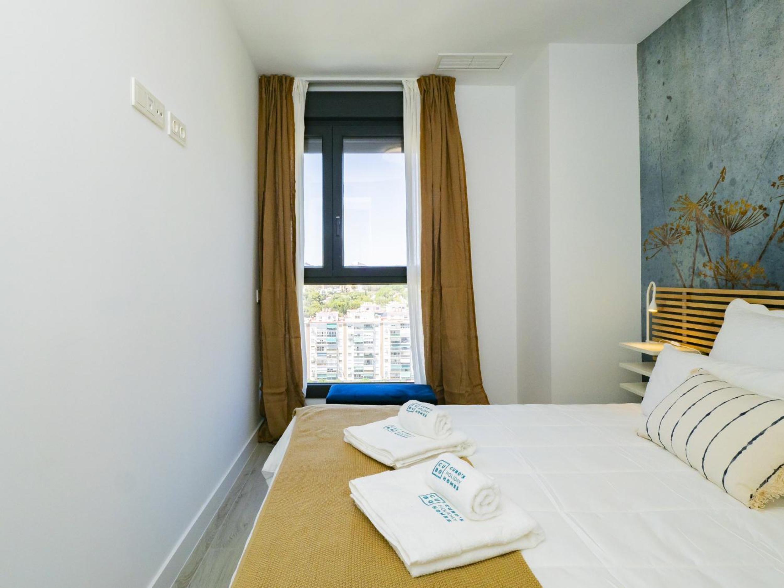 Cubo's Urban Sky Apartment East View 13