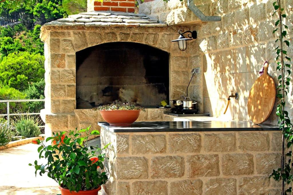 Beachouse Dalmatia in secluded bay, Croatias best photo 4