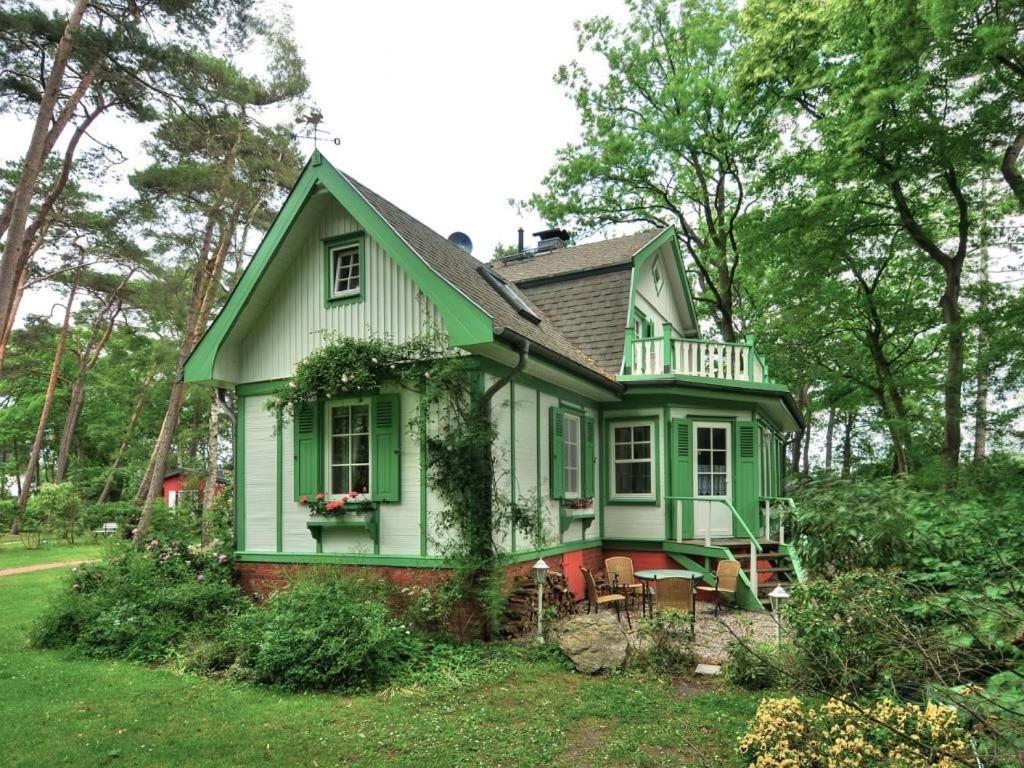 Landhaus Victoria, Muschel