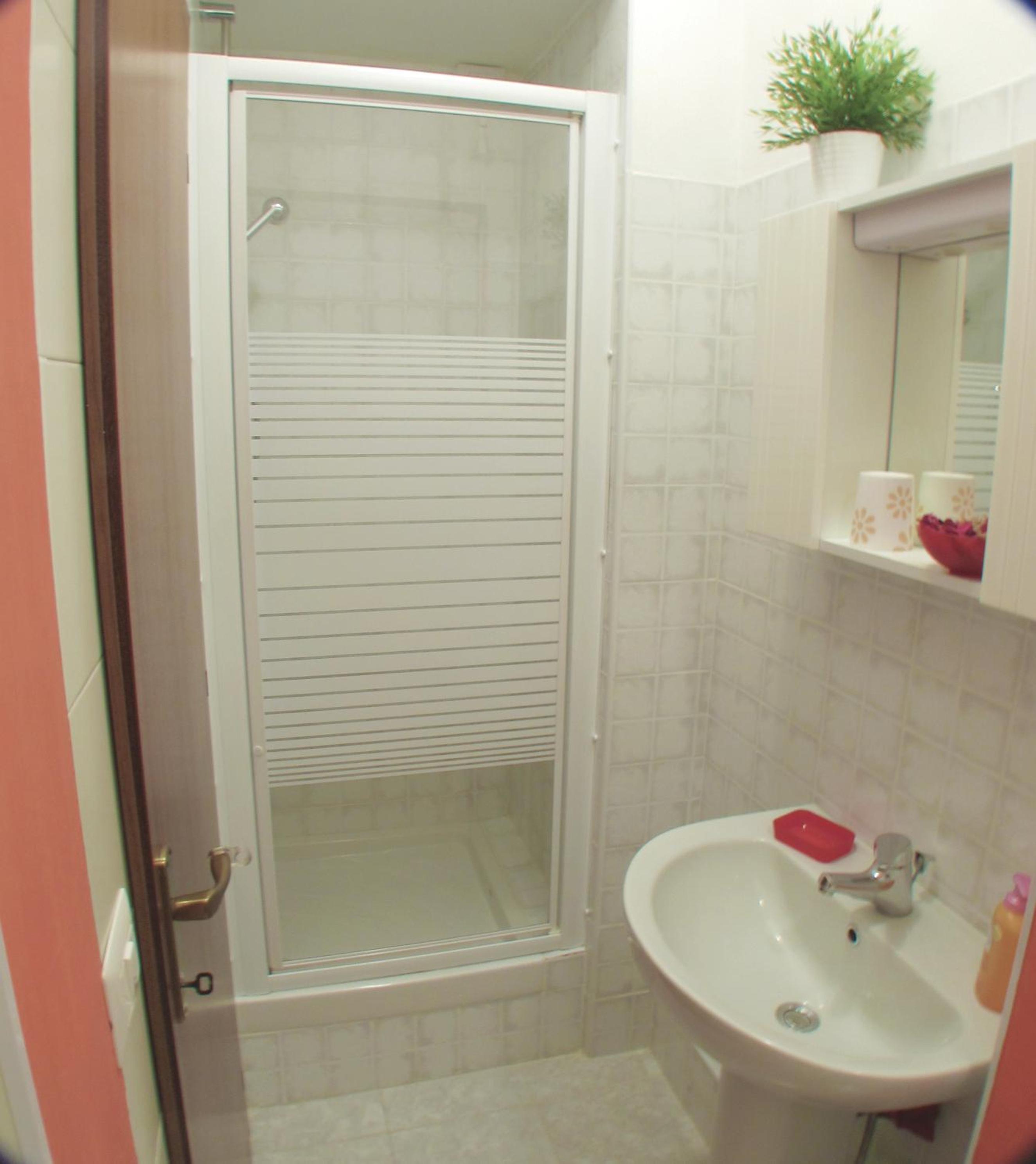 B&B Interno 8
