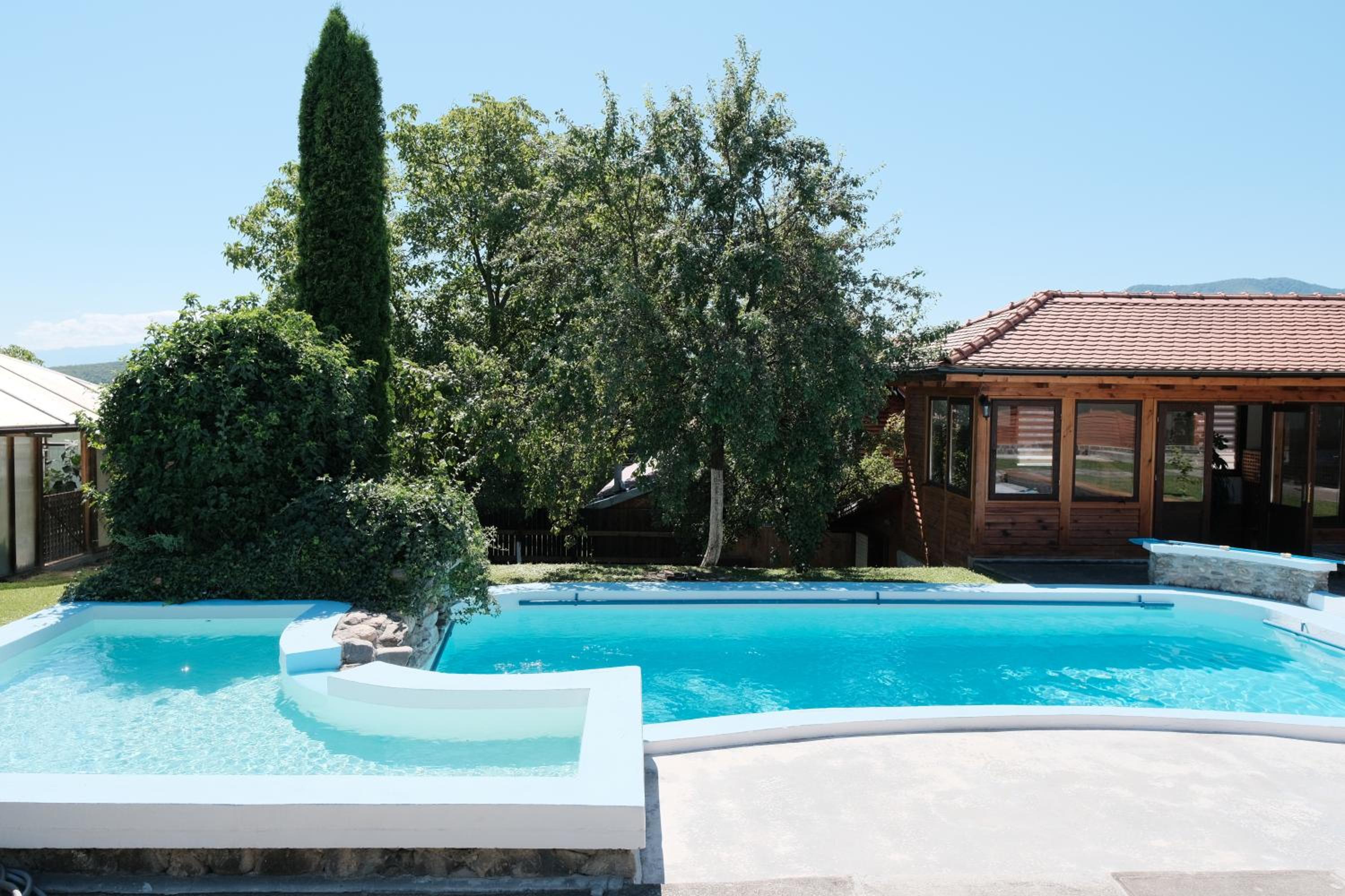 Casa Amalia Tocile -Sadu view 5