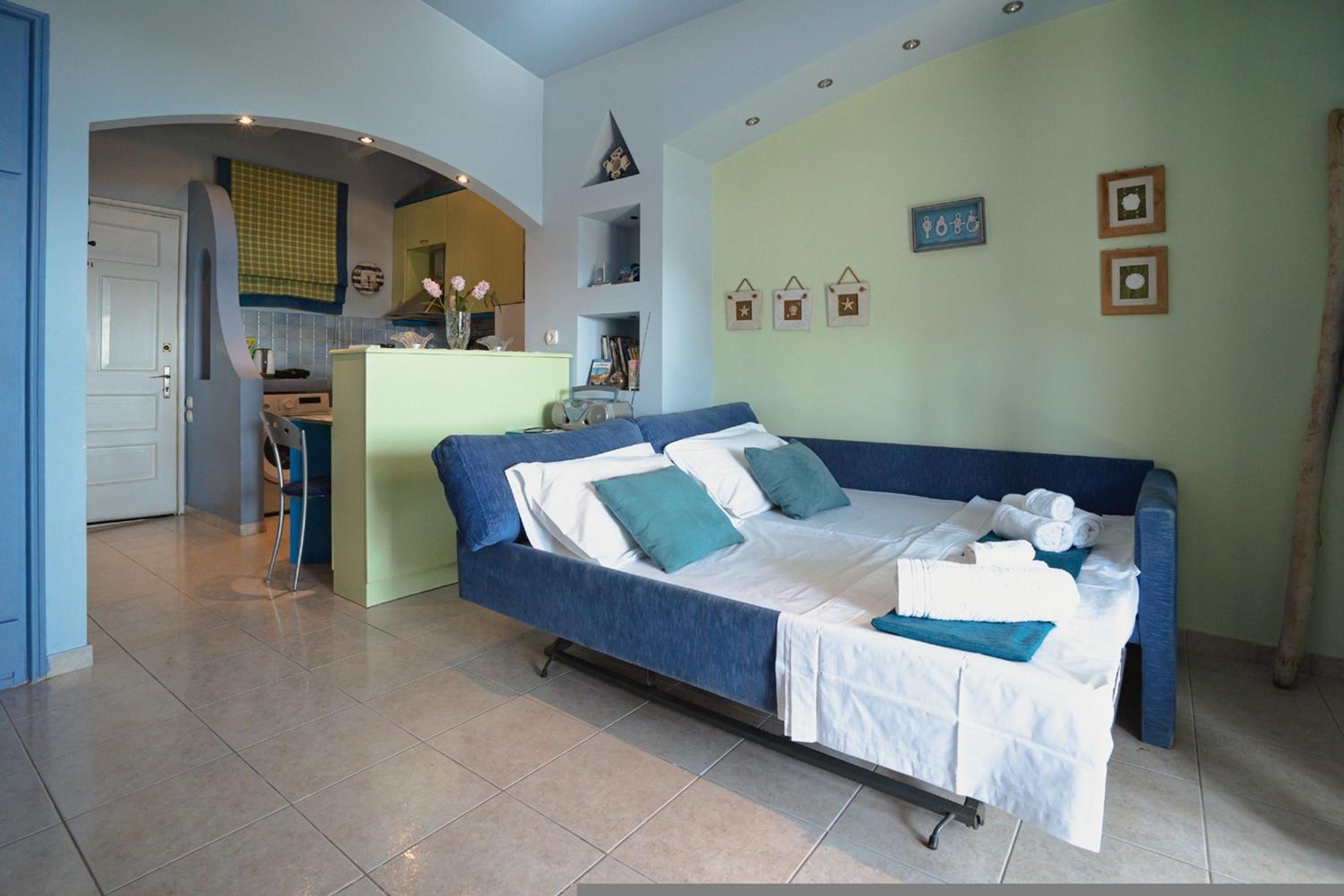 Lilly's Seaview Studio view 5