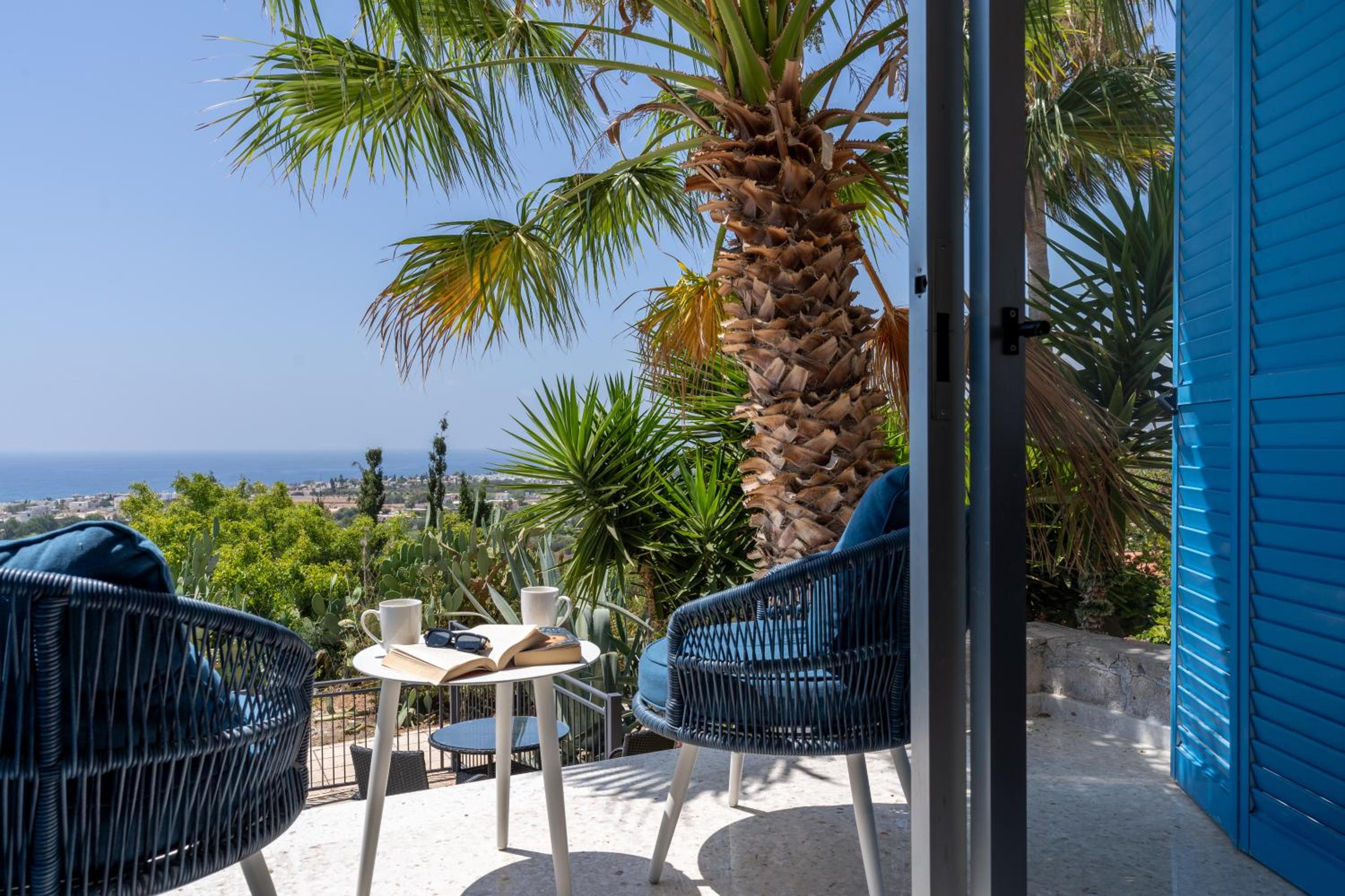 Seaview Serenity - A 2 bedroom Townhouse in Paphos