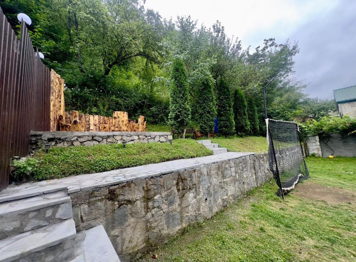Dilijan Family House with Pool 2BD, service by Estate EVN