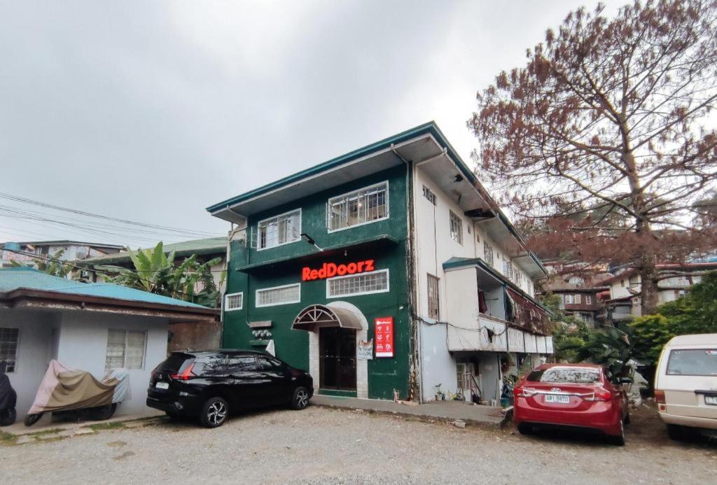 RedDoorz Hostel @ Baguio Piraso view 3