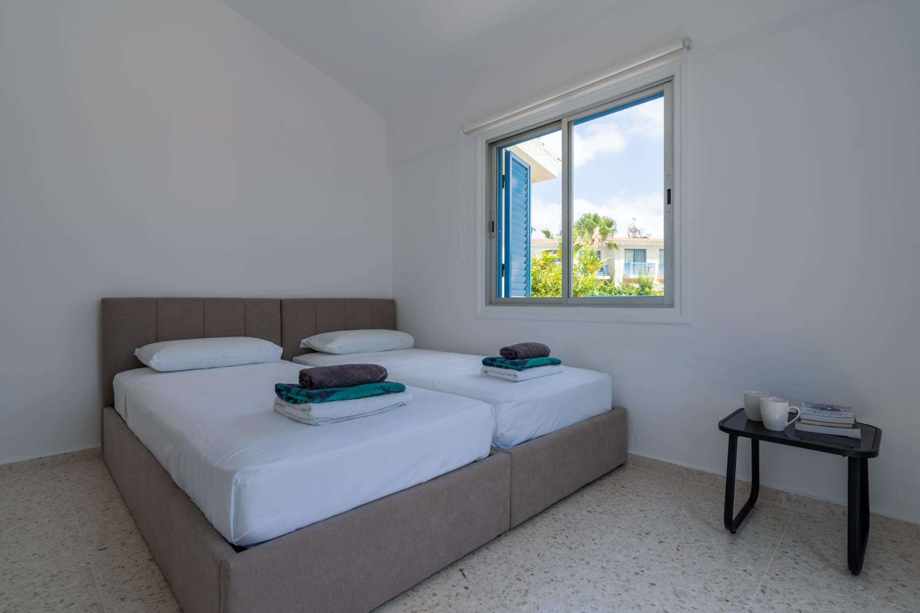Seaview Serenity - A 2 bedroom Townhouse in Paphos