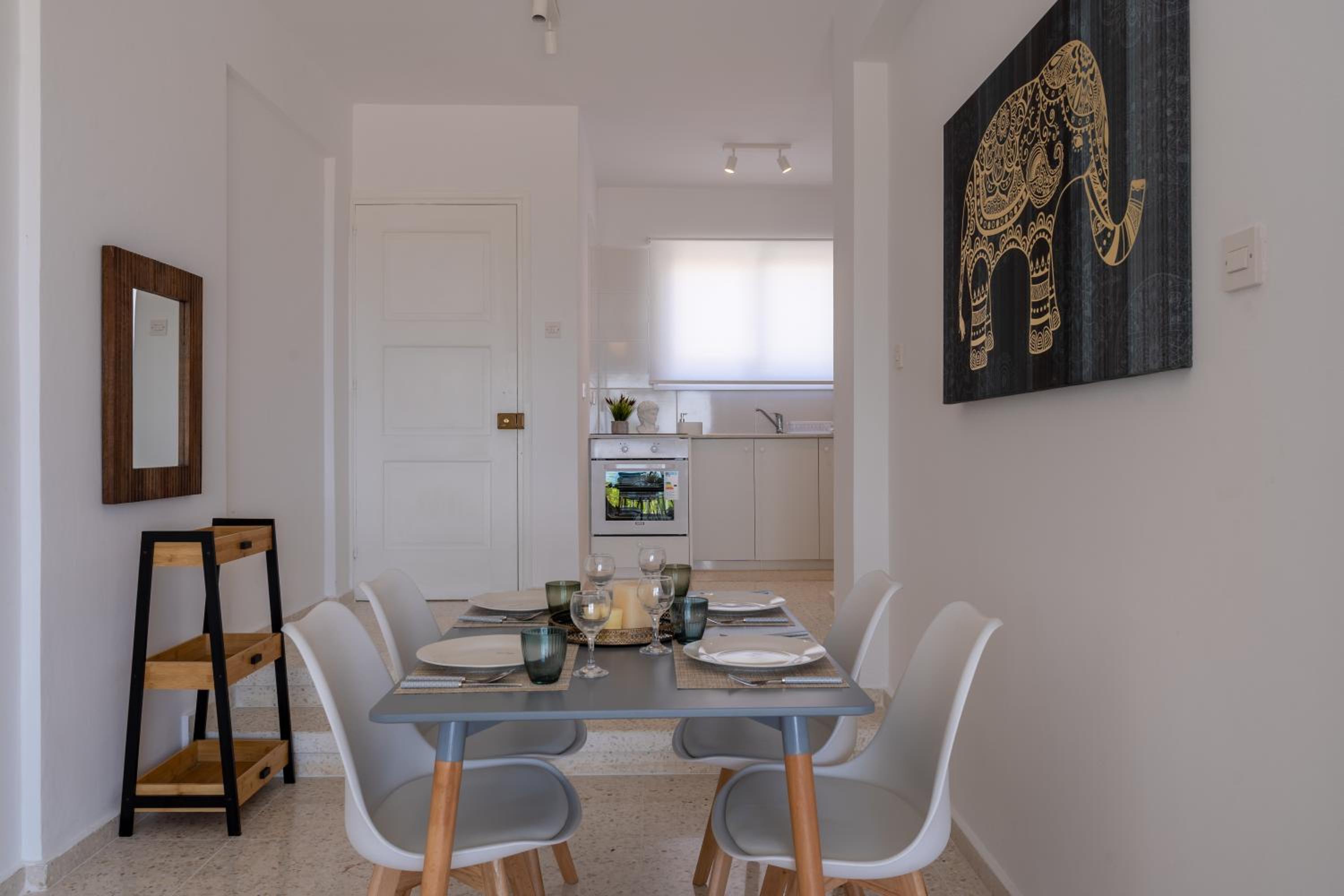 Seaview Serenity - A 2 bedroom Townhouse in Paphos