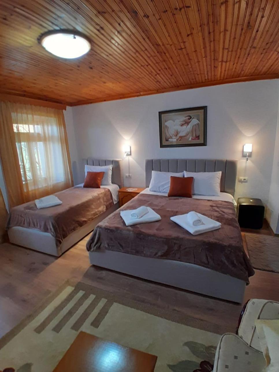Guest House Ejona