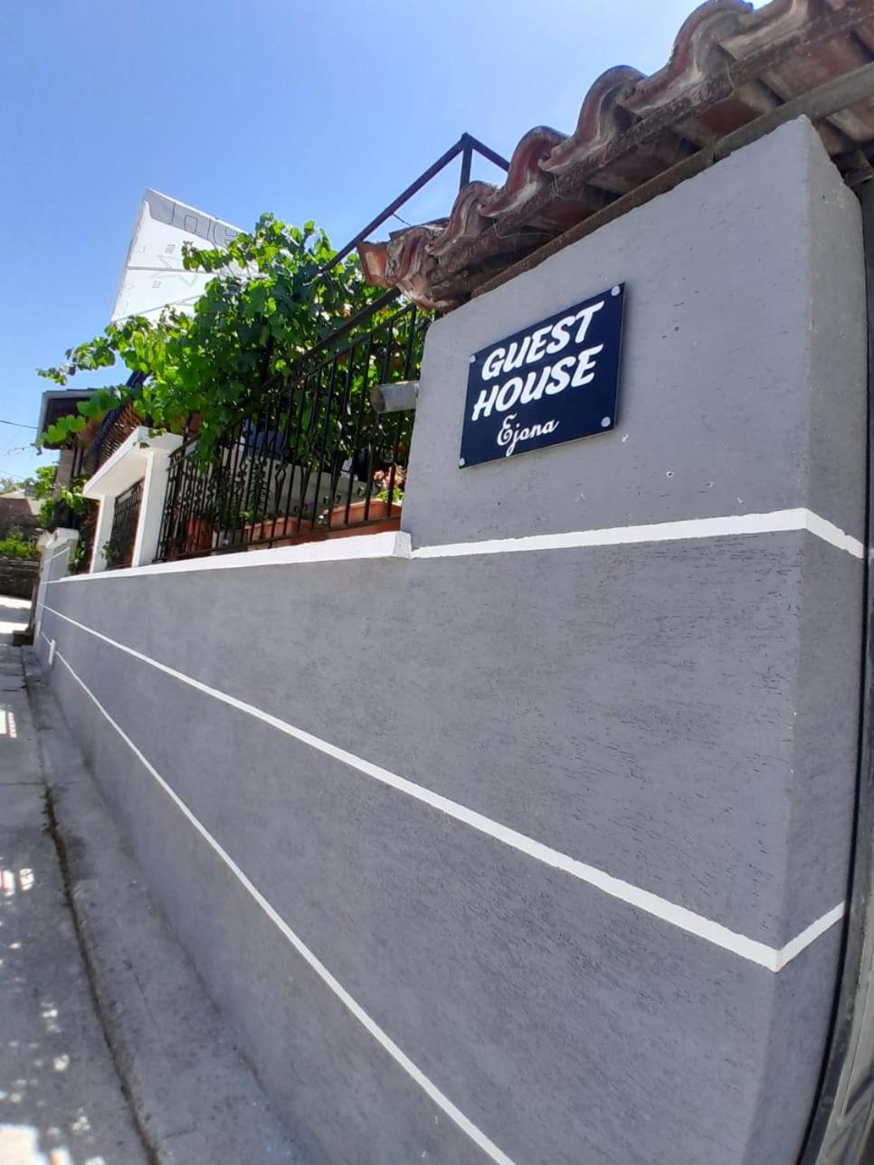 Guest House Ejona