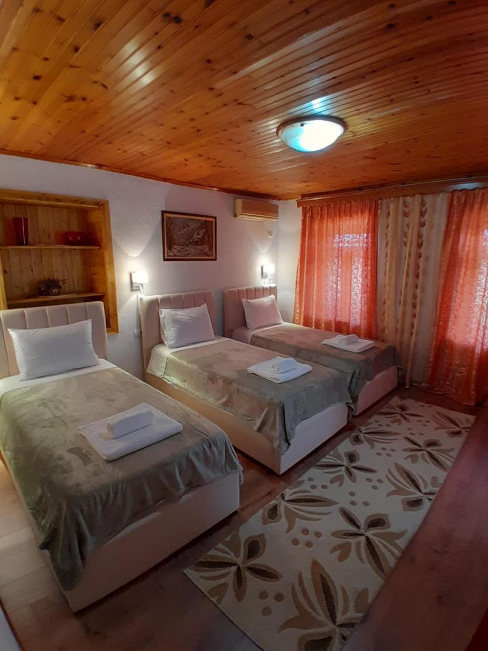 Guest House Ejona
