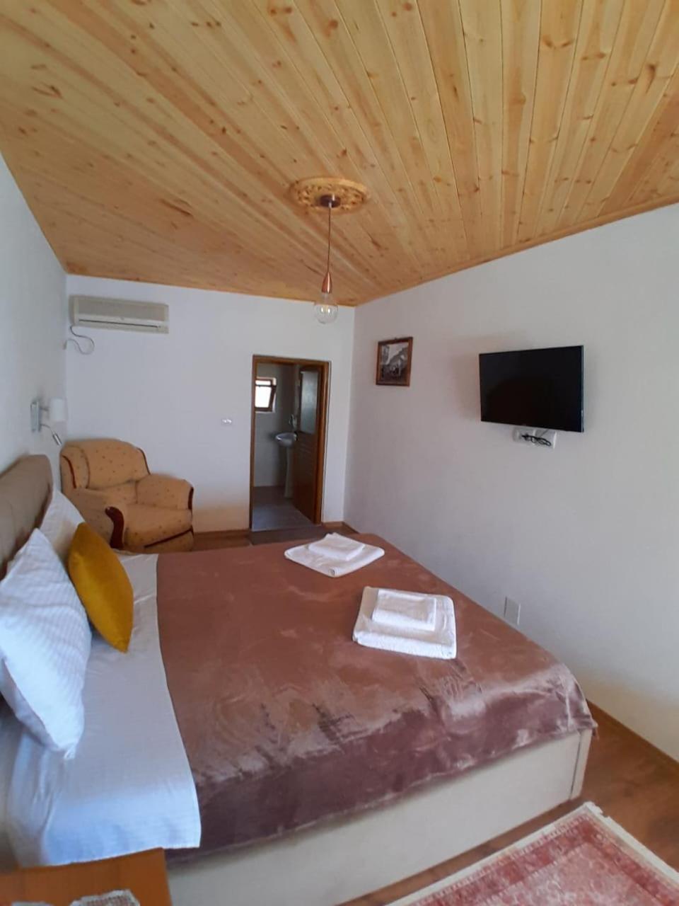Guest House Ejona