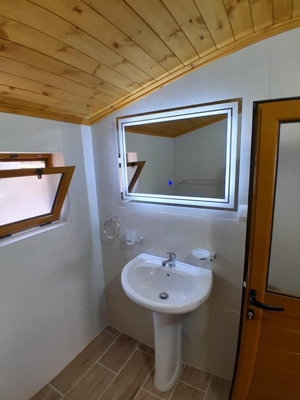 Guest House Ejona
