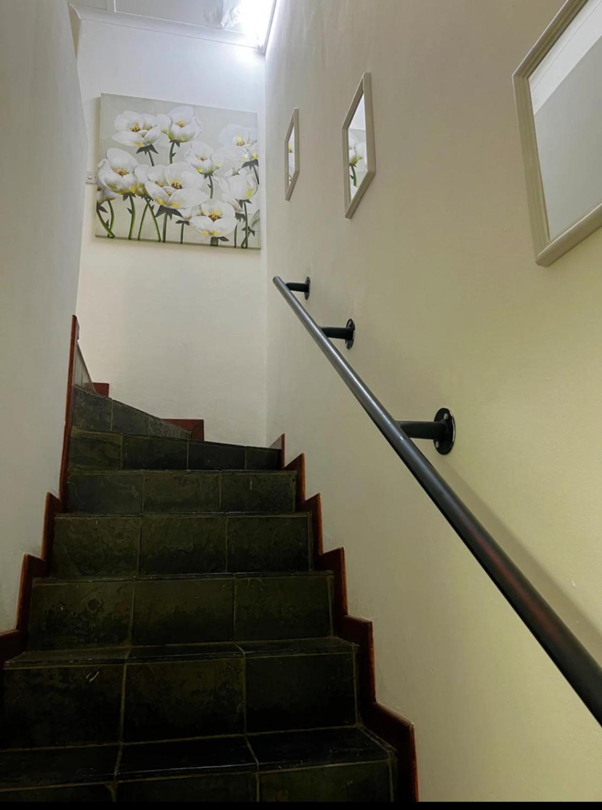 Double Story 1 Bed