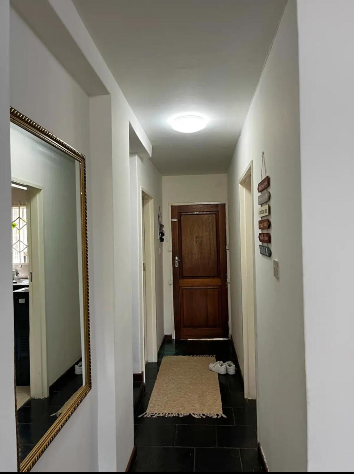 Double Story 1 Bed