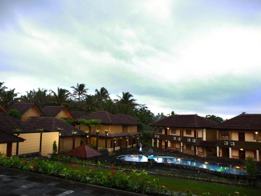 Sambi Resort, Spa & Resto view 4