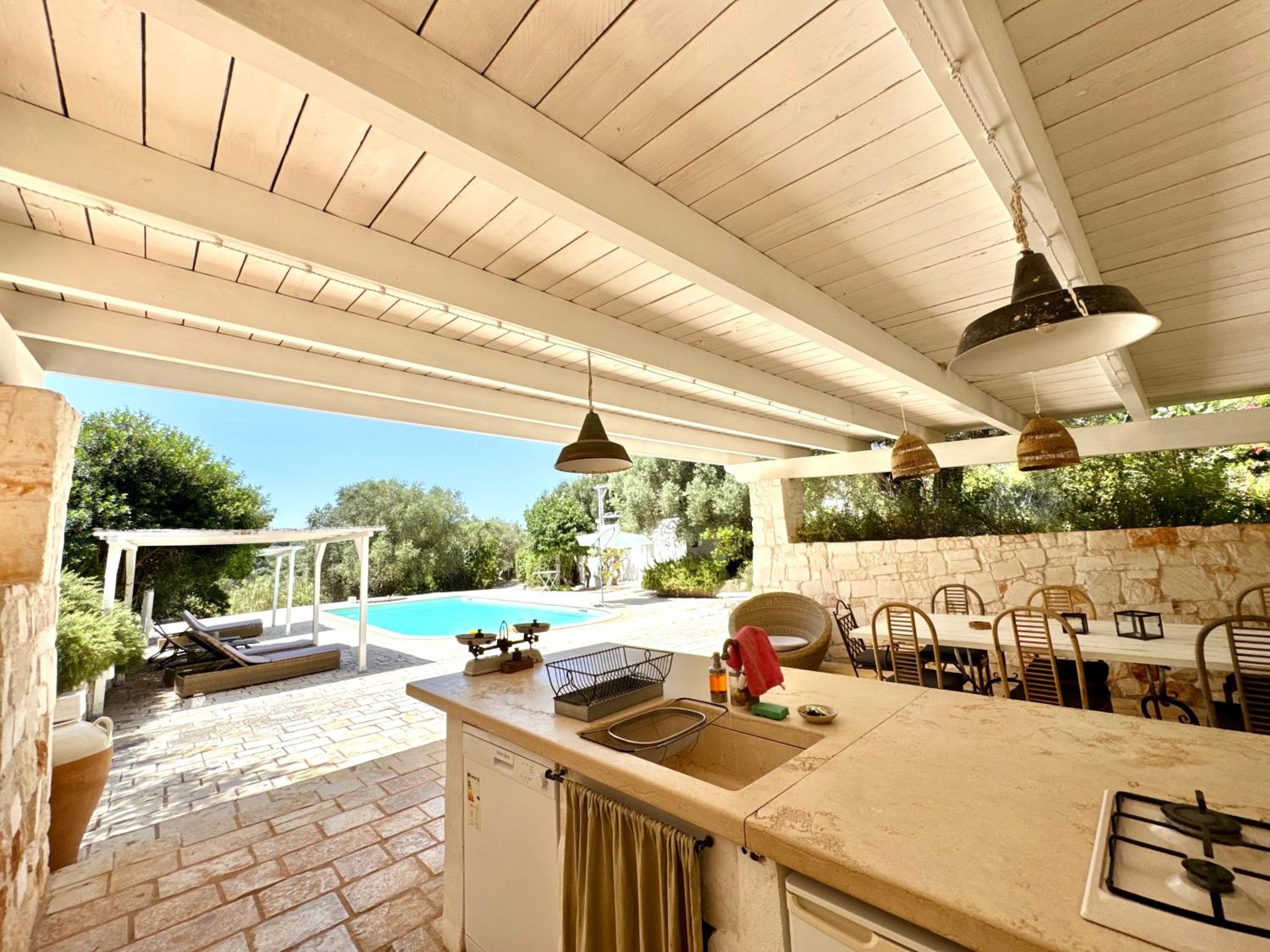 Trullo Happiness view 3