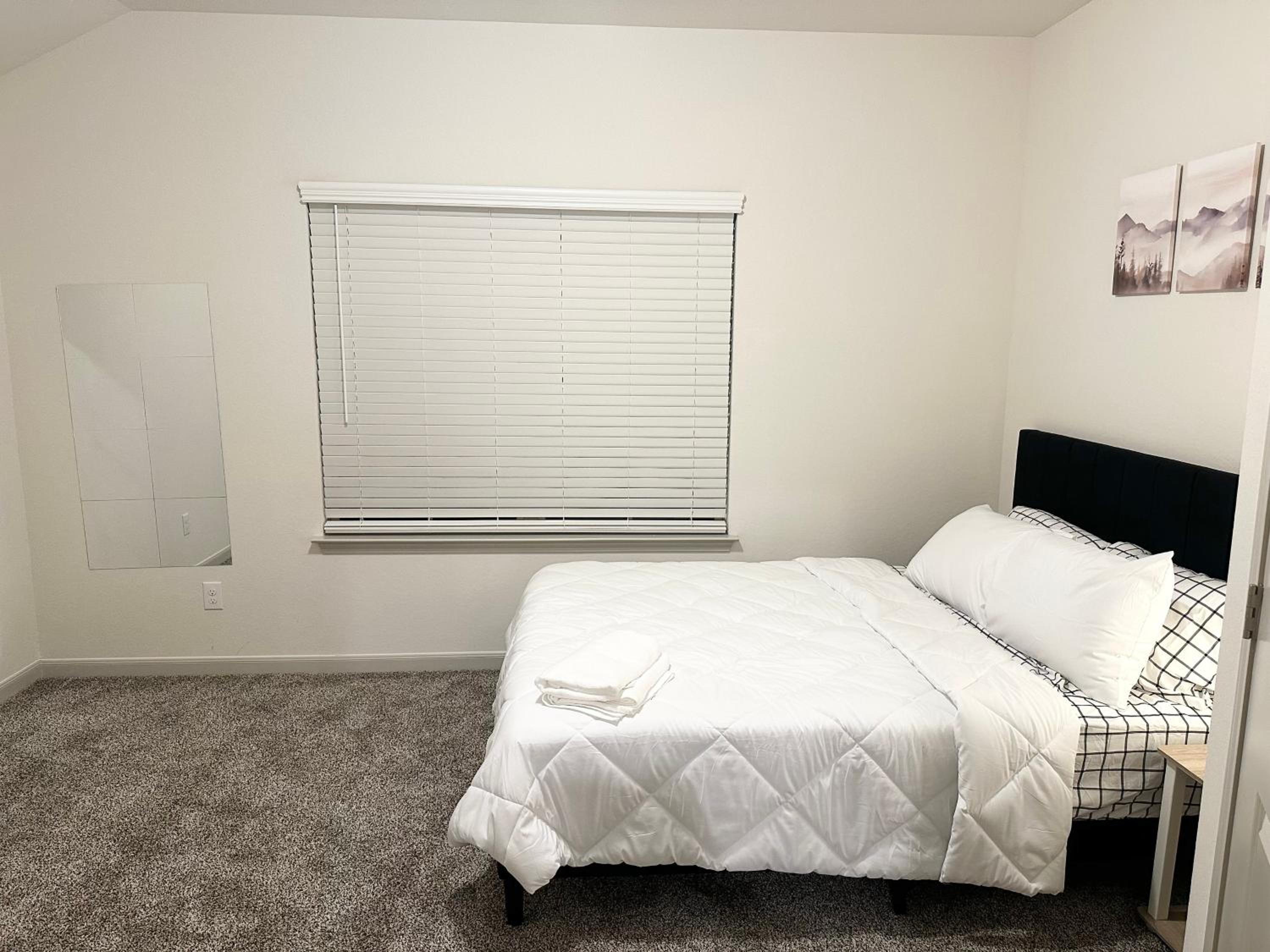 Cozy Spot in San Antonio by Lackland & Seaworld view 4
