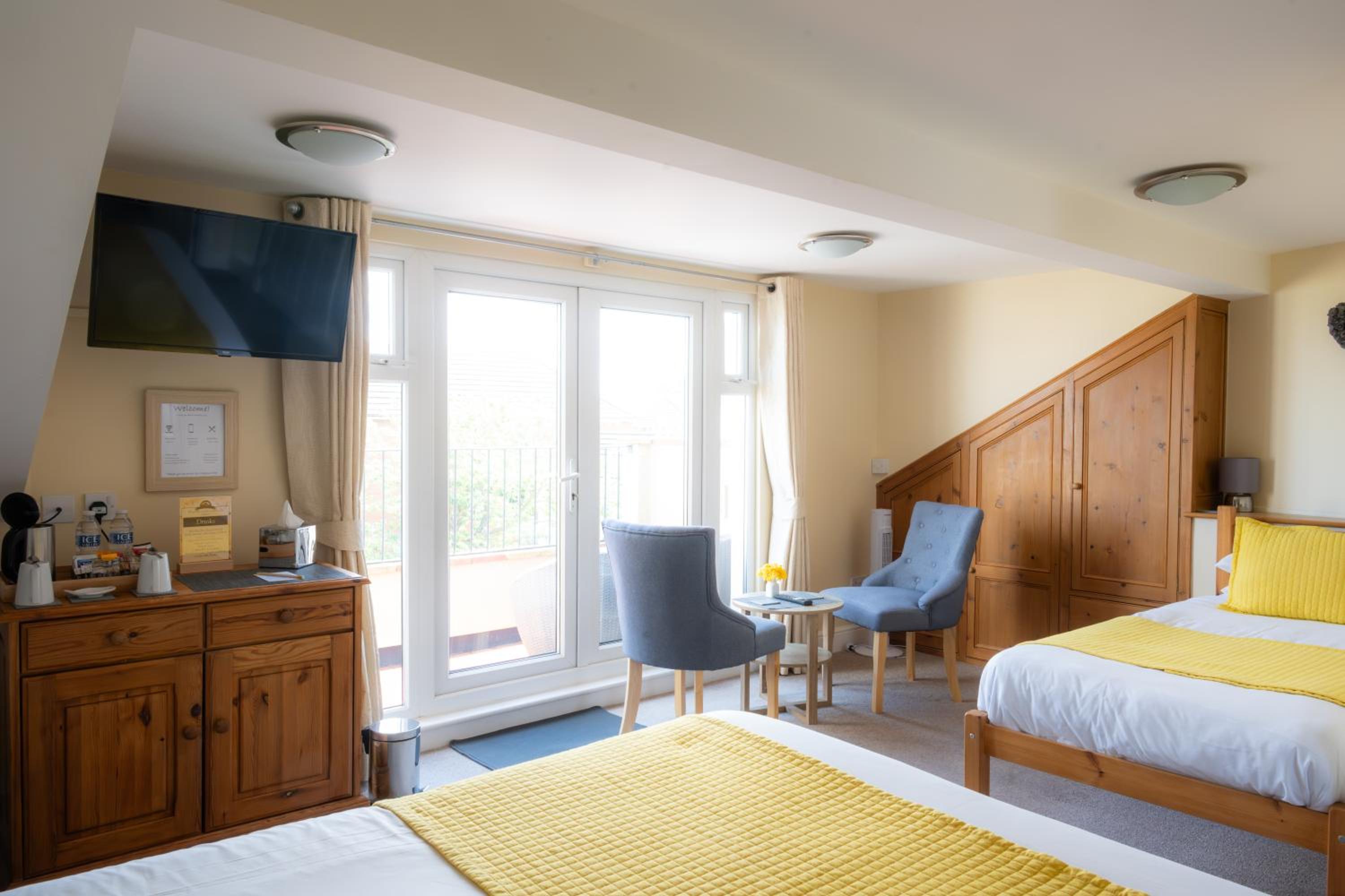 The Courtyard Guest House
