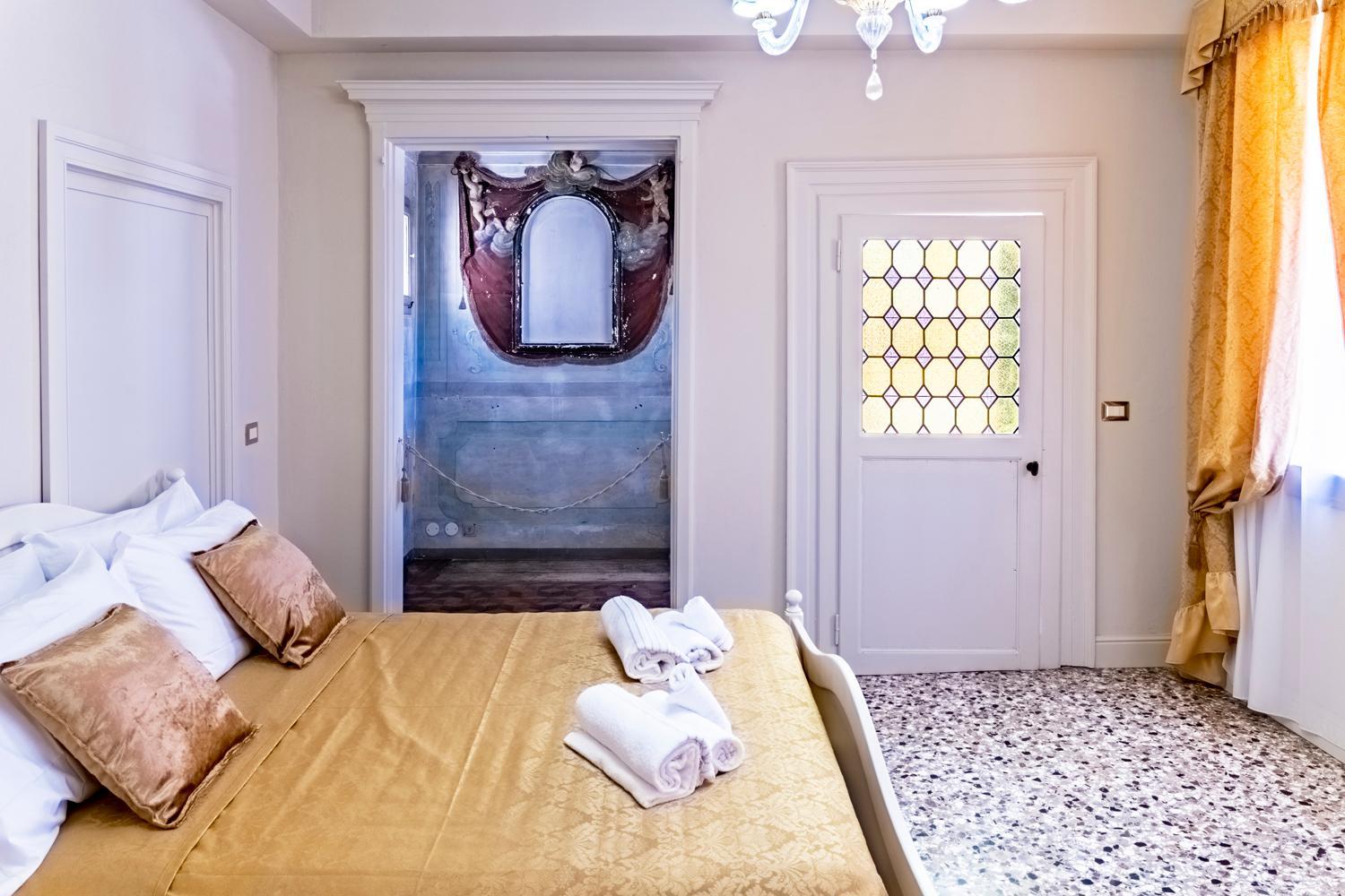 Palazzo Titti Rialto Suites