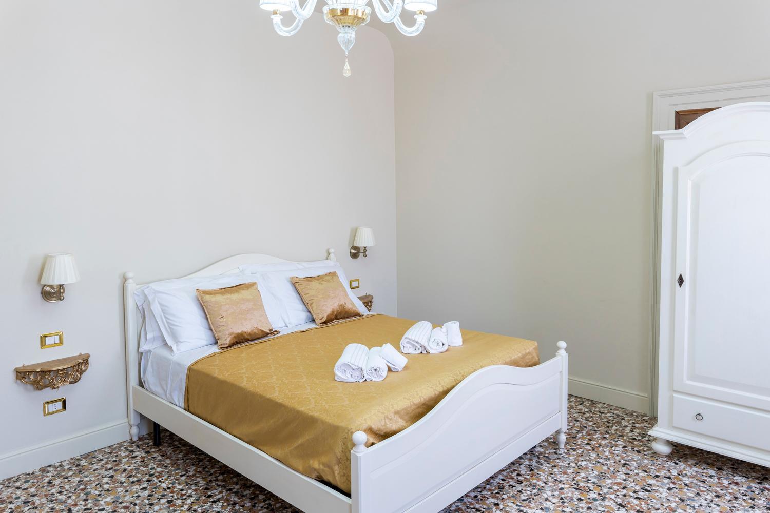 Palazzo Titti Rialto Suites