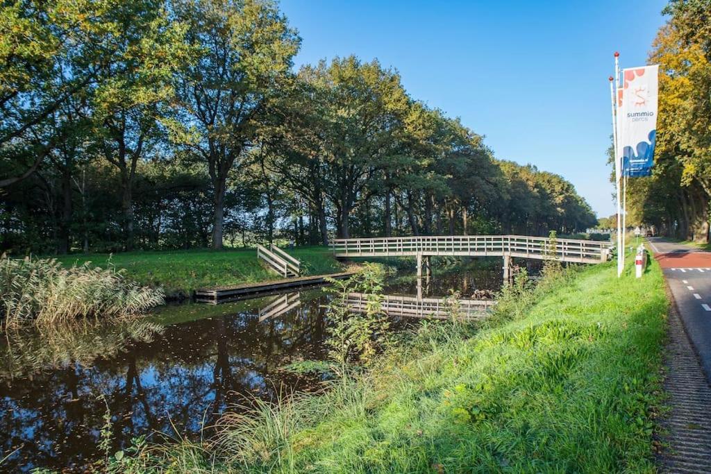 Vacation home 'De Boomvalk' in Drenthe nature view 3