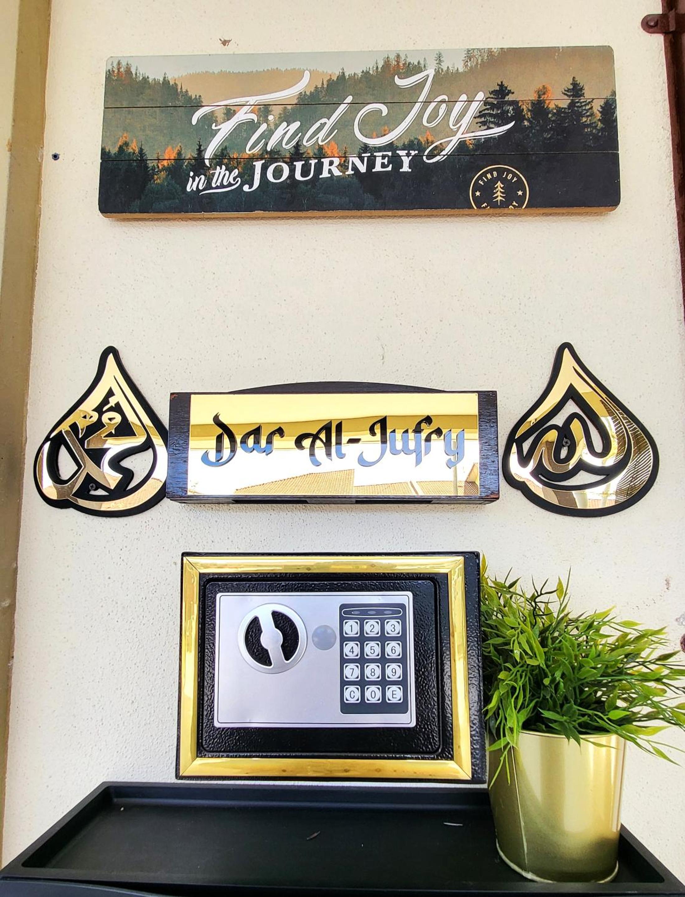 Homestay DAR AL - JUFRY fully aircond photo 2