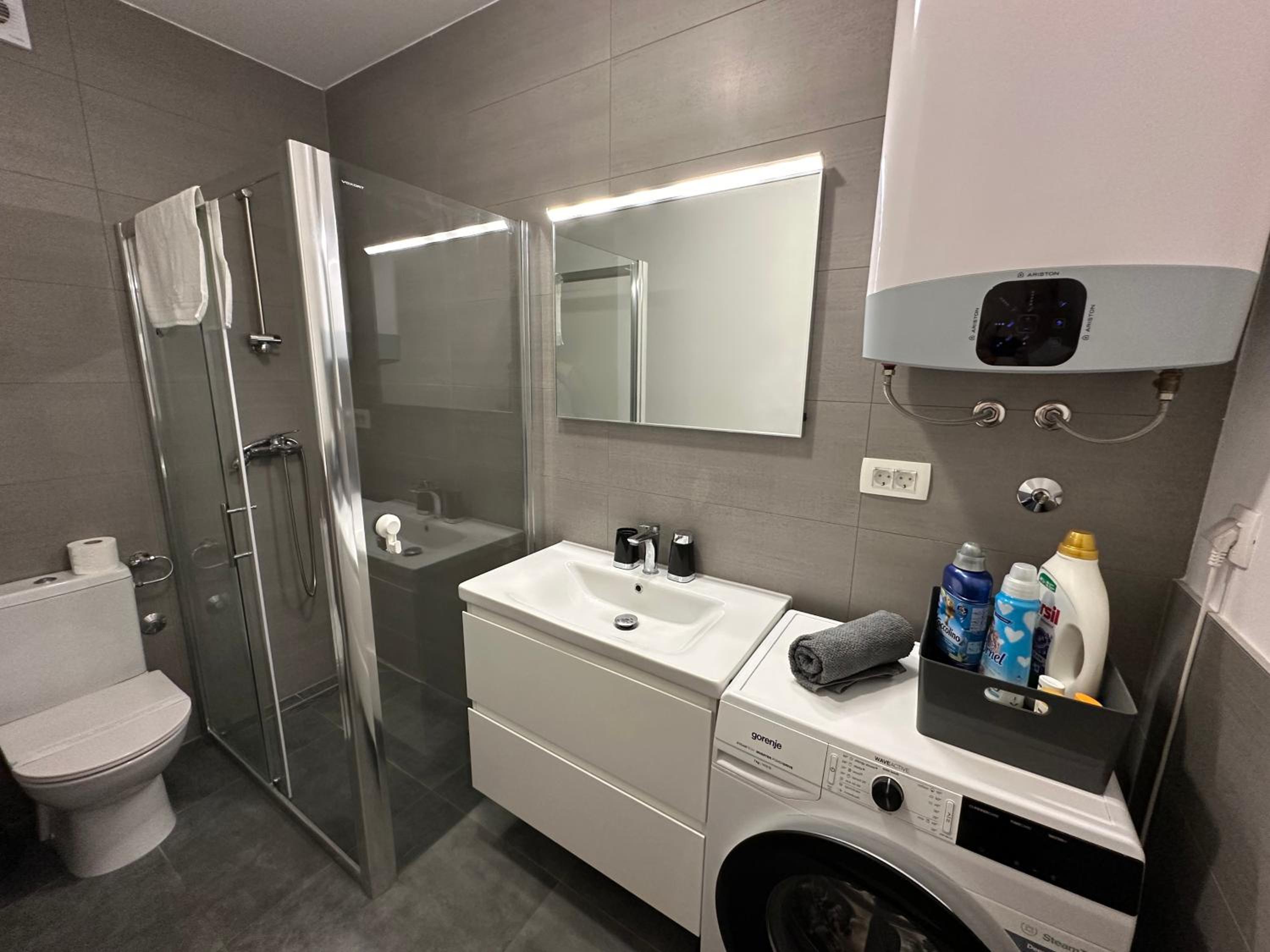 Photo 16