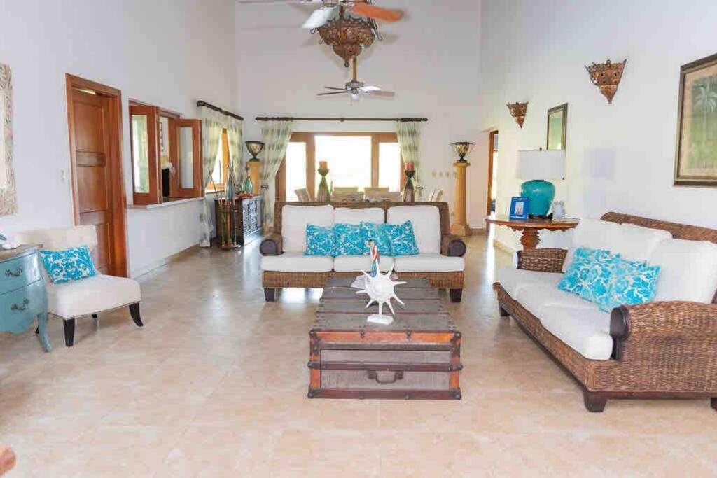 Acogedora Villa en Guavaberry