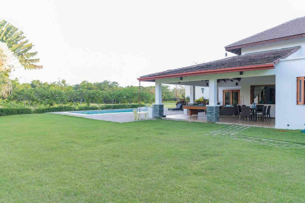Acogedora Villa en Guavaberry