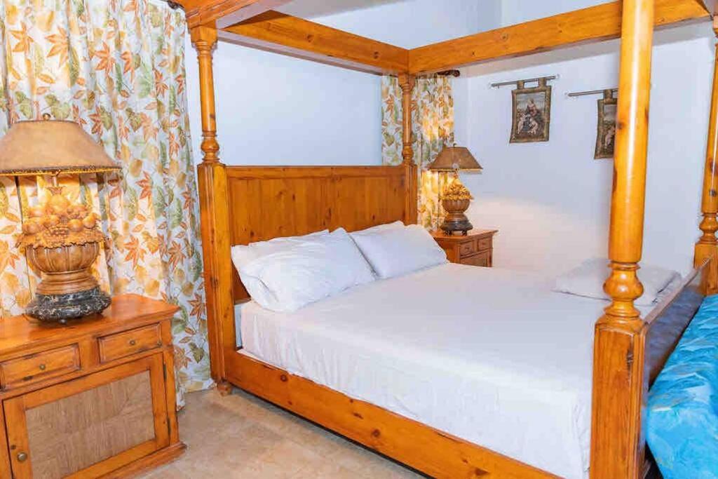 Acogedora Villa en Guavaberry