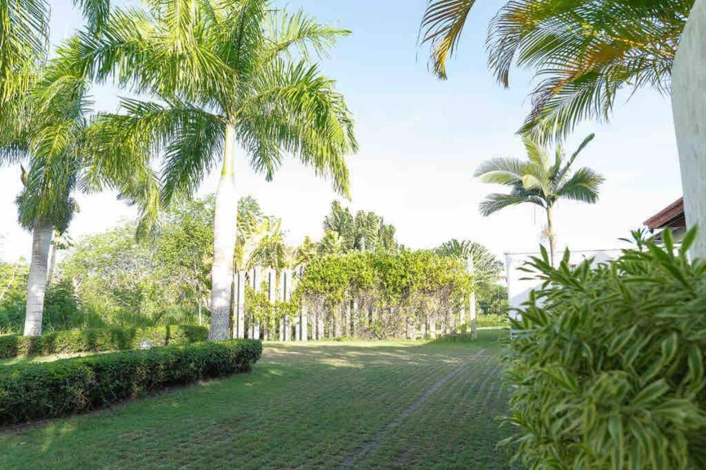 Acogedora Villa en Guavaberry